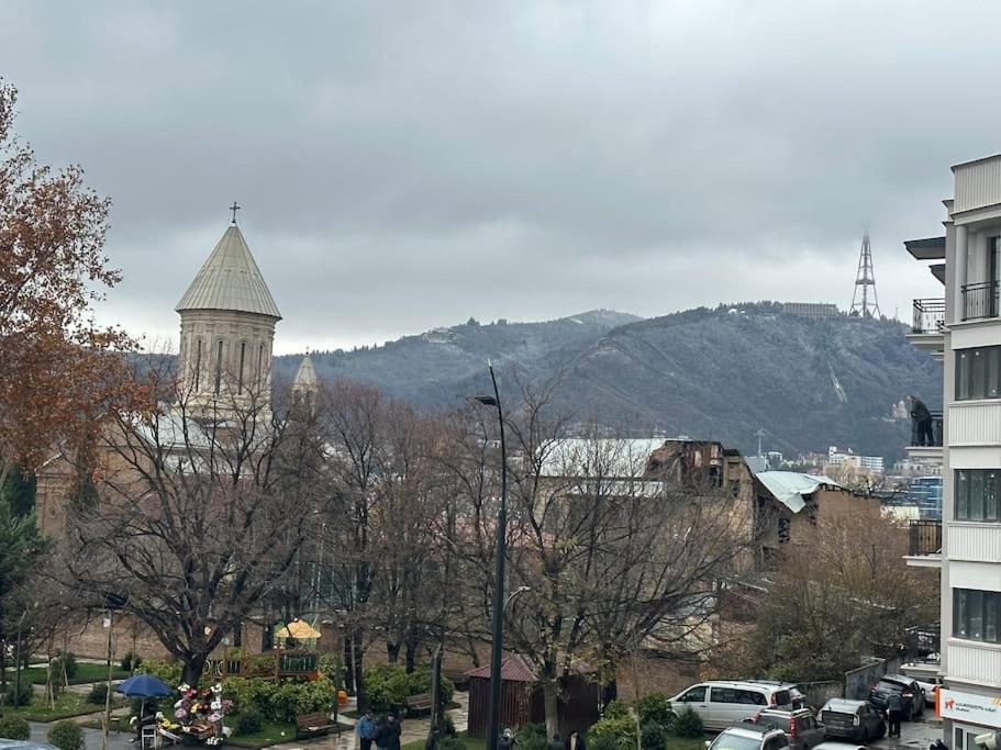 Golden Old Avlabari *